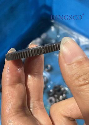 Προσαρμοσμένο κυλινδρικό γρανάζι CNC Spur Pinion για κατασκευαστικά μηχανήματα